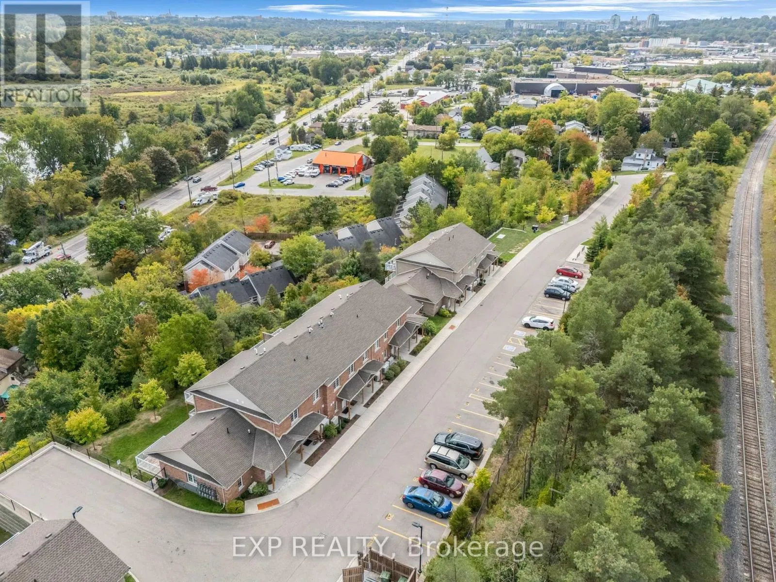 103 - 5 CITYVIEW DRIVE S