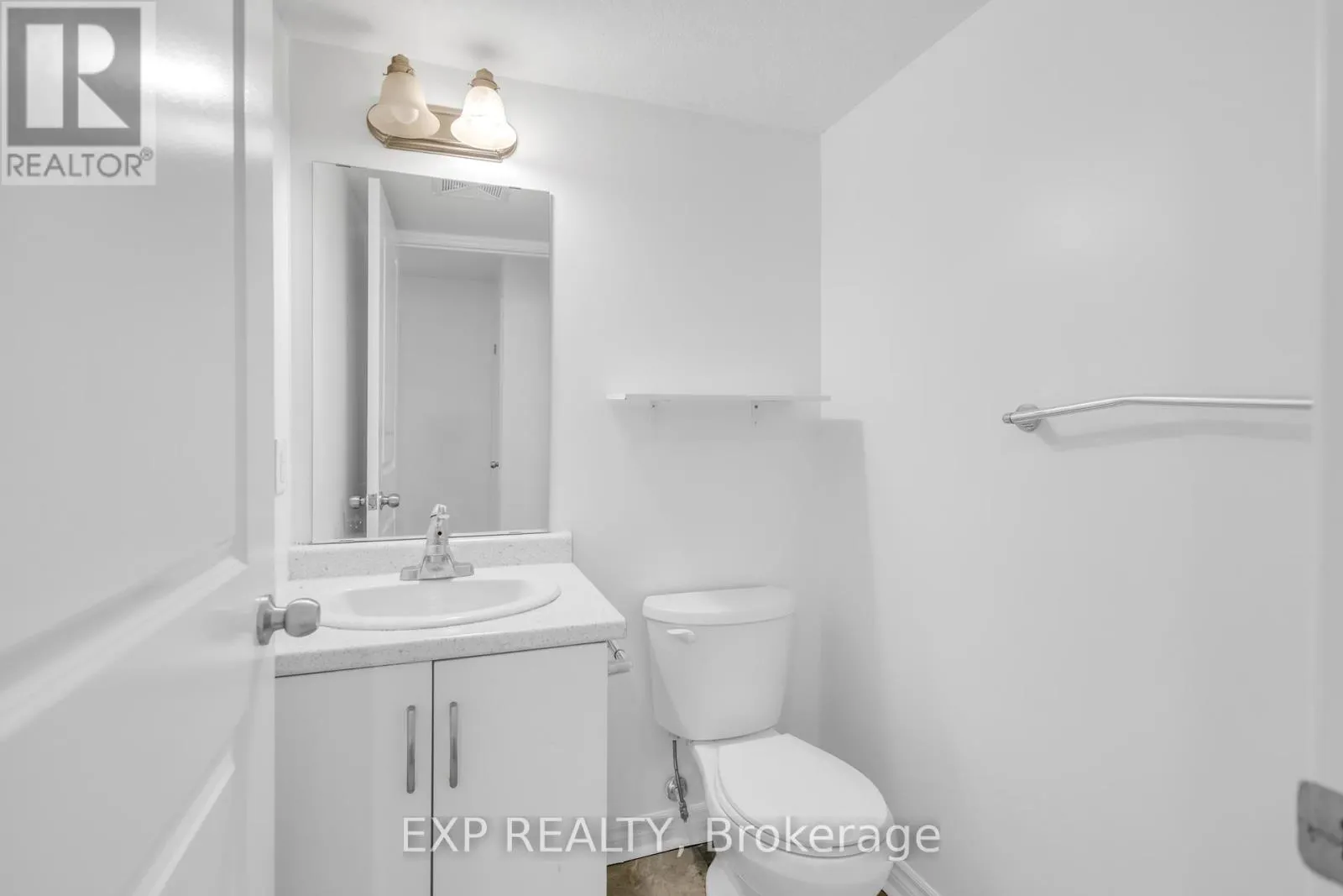 103 - 5 CITYVIEW DRIVE S