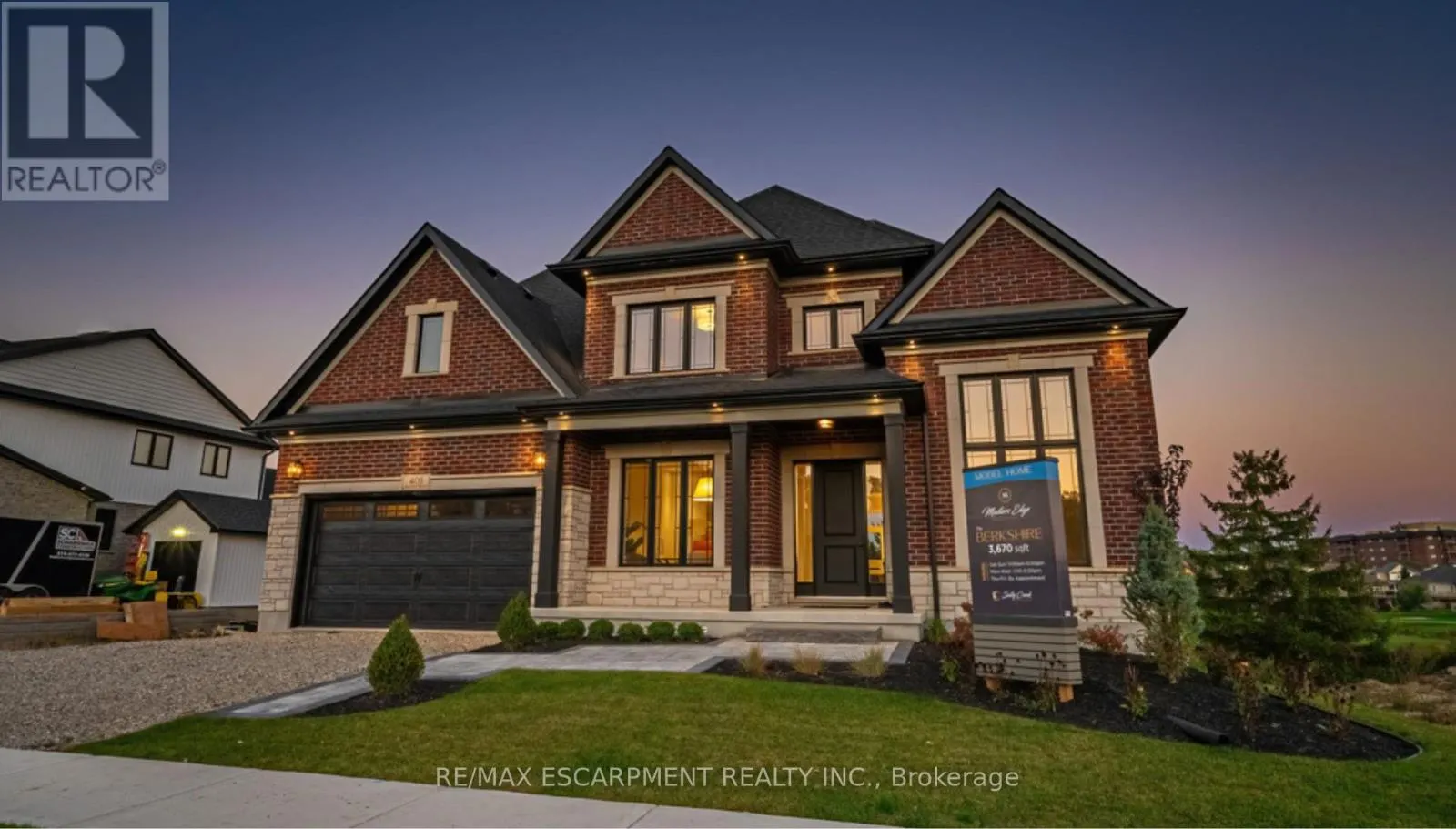 427 MASTERS DRIVE