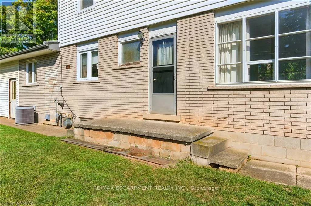 18 JASPER DRIVE