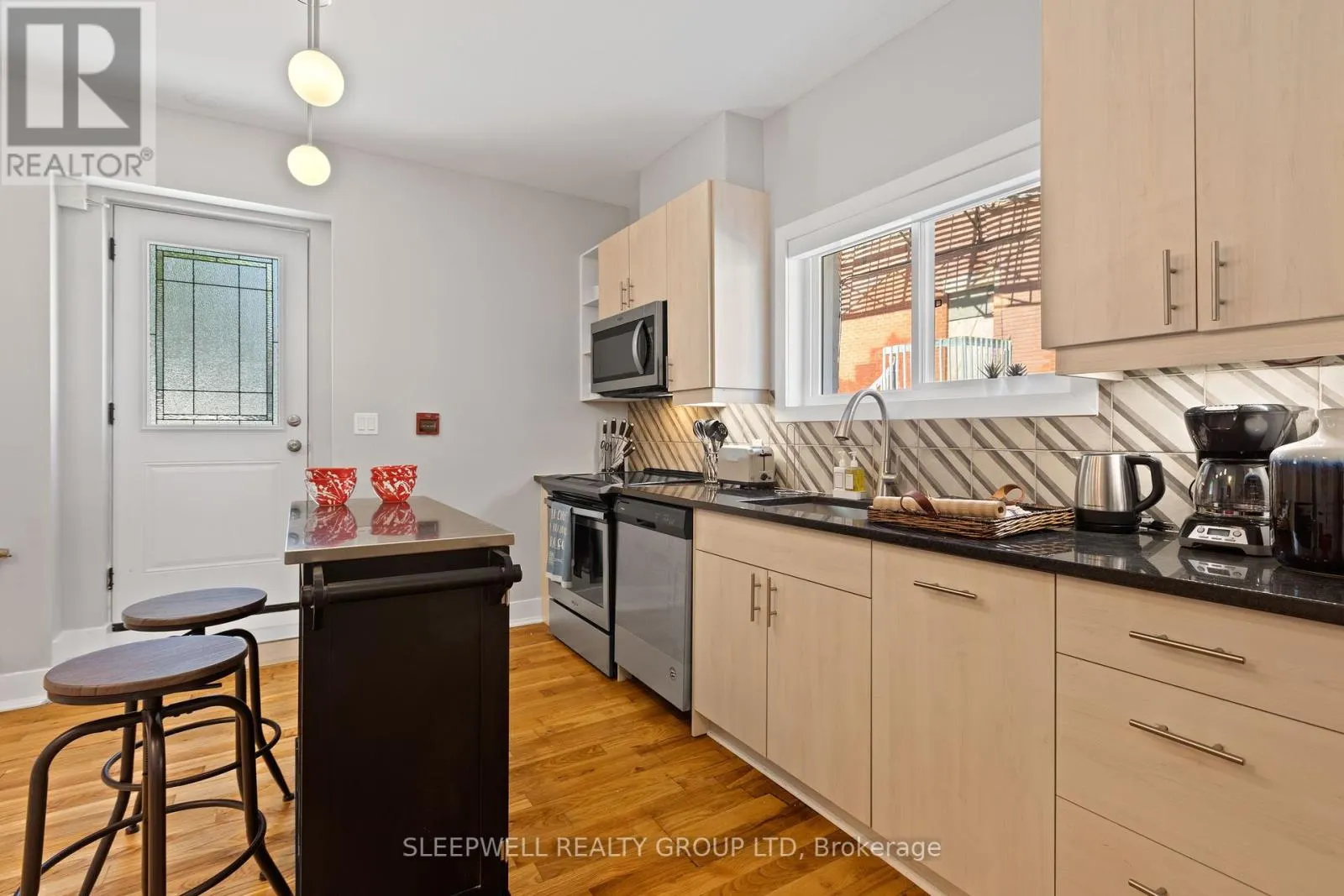 68 SWEETLAND AVENUE