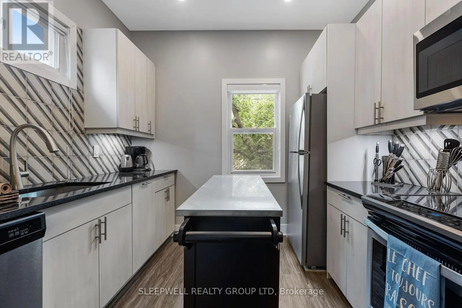 68 SWEETLAND AVENUE