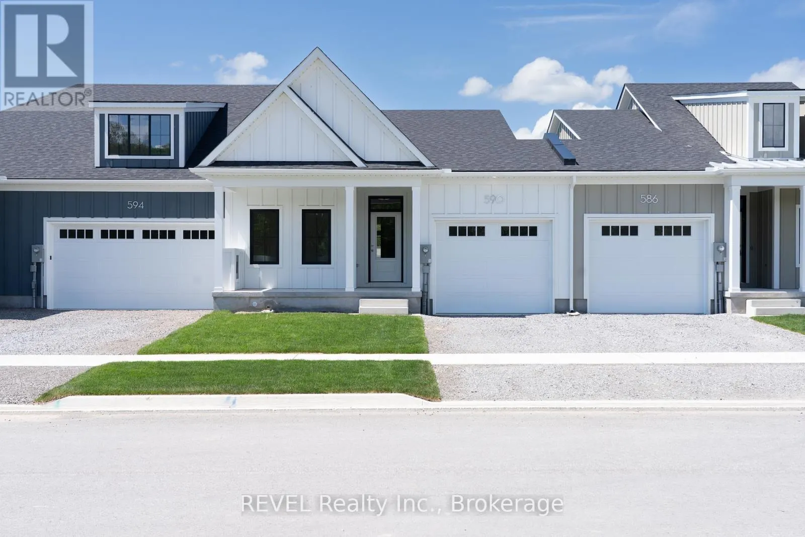 70E SENECA DRIVE