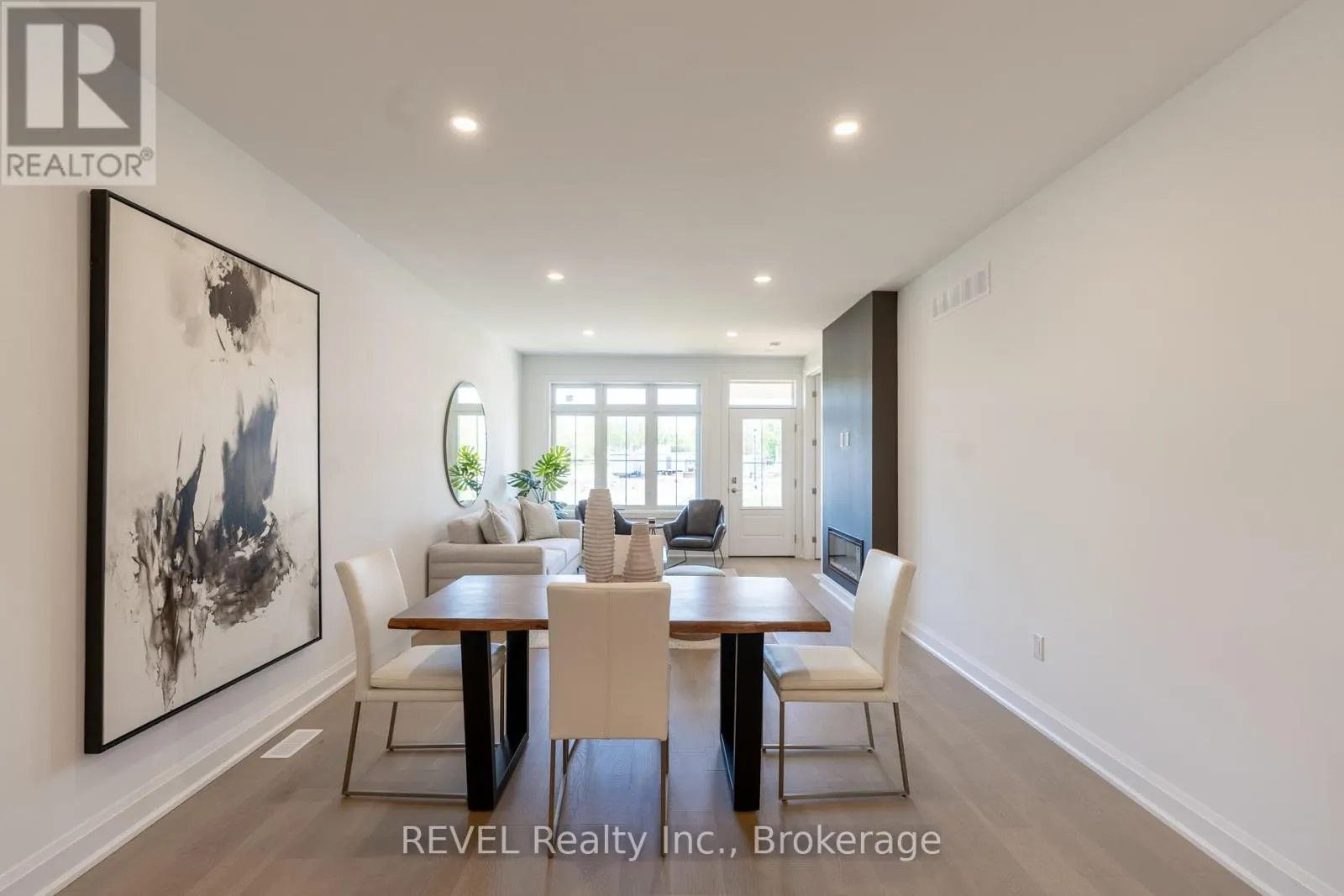 70E SENECA DRIVE