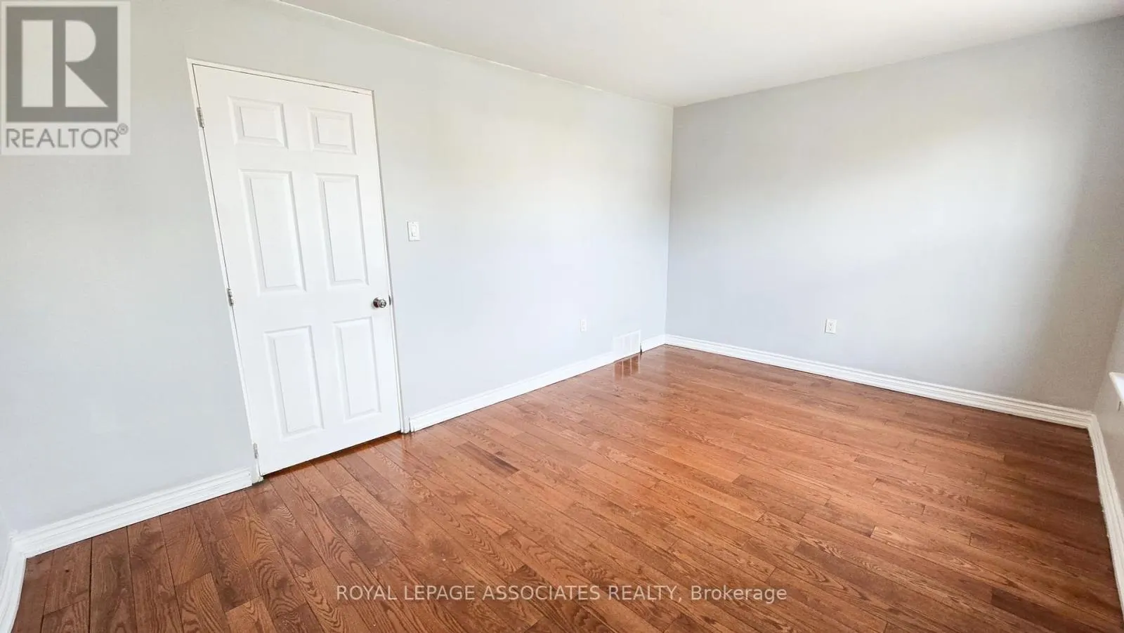 455 MAIN STREET W