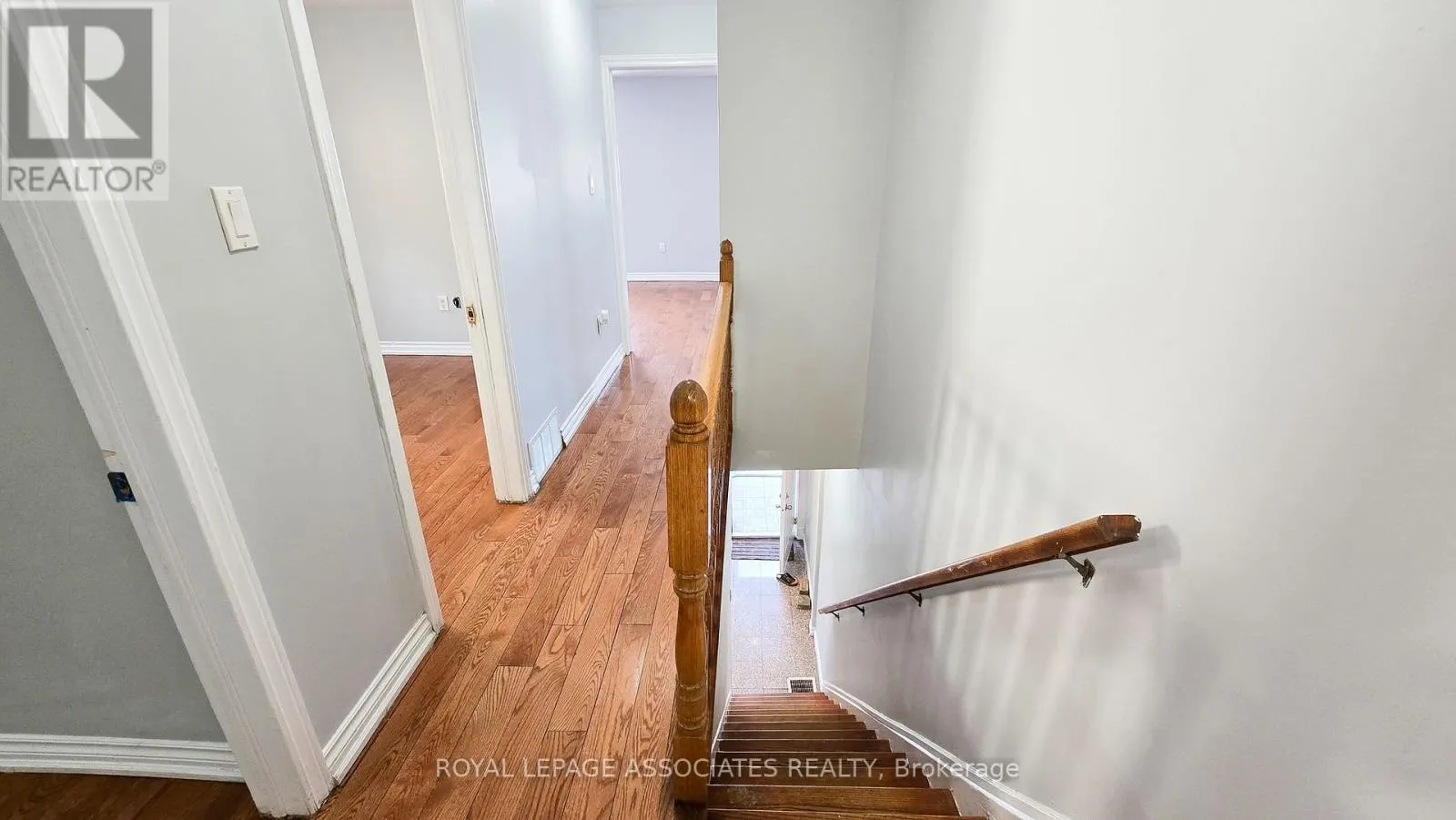 455 MAIN STREET W