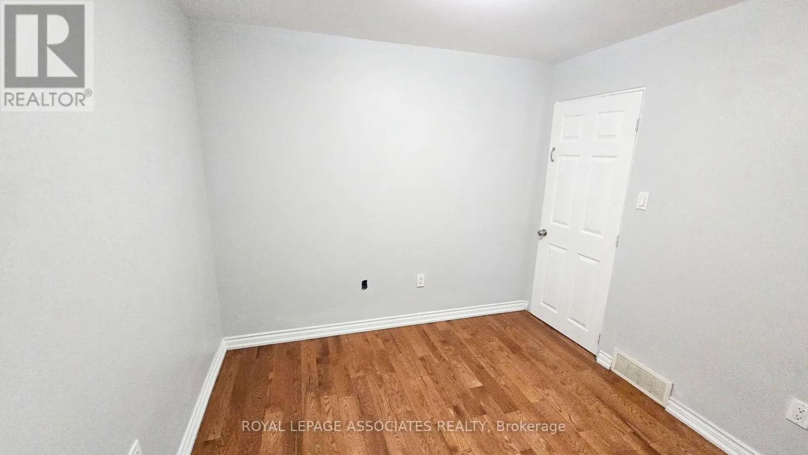 455 MAIN STREET W