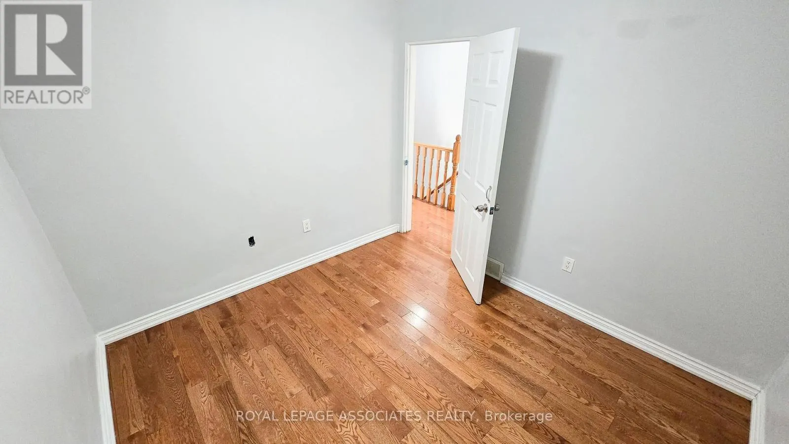 455 MAIN STREET W