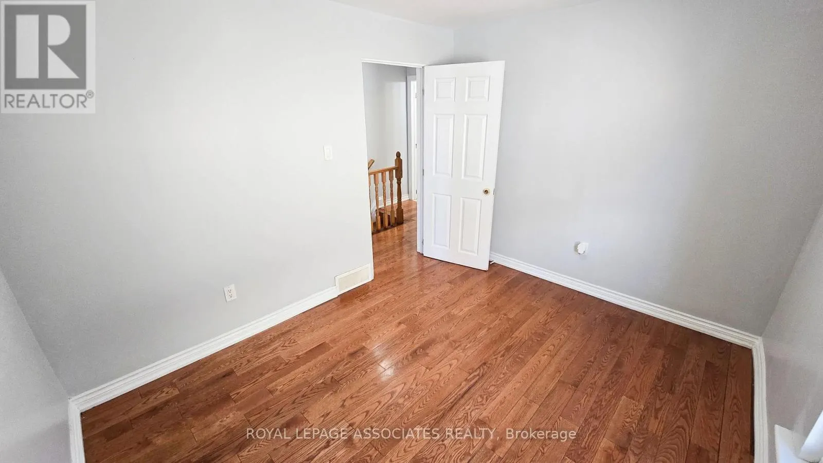 455 MAIN STREET W