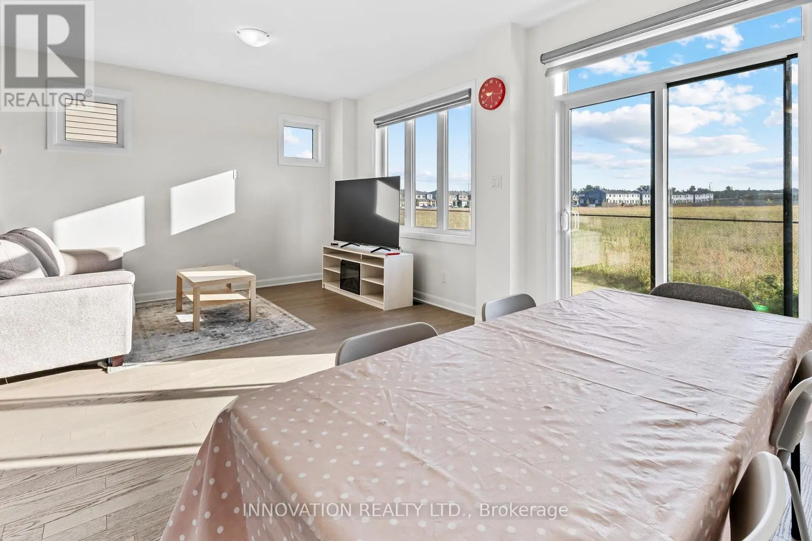 322 GISBORNE PLACE