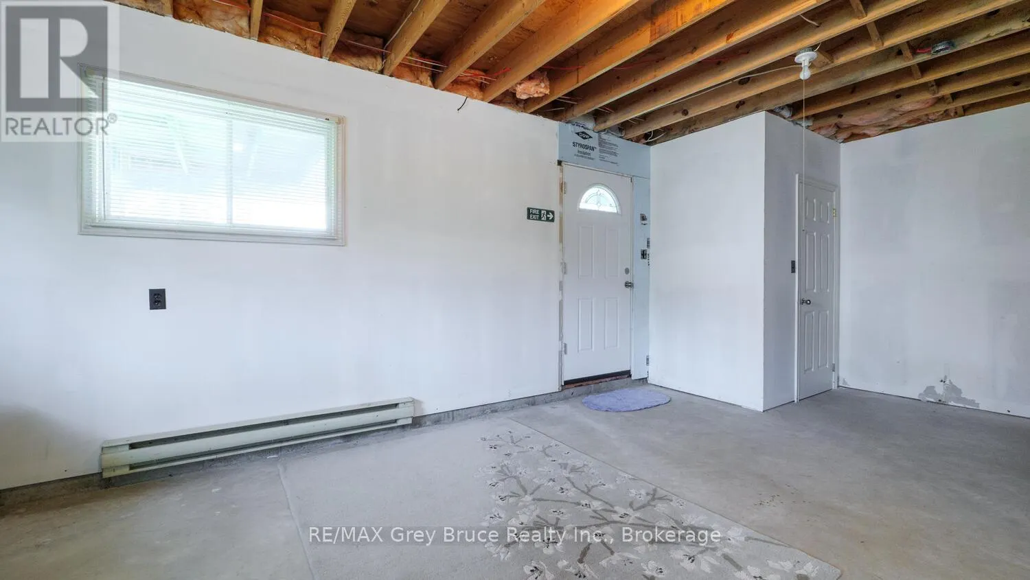 952 DORCAS BAY ROAD