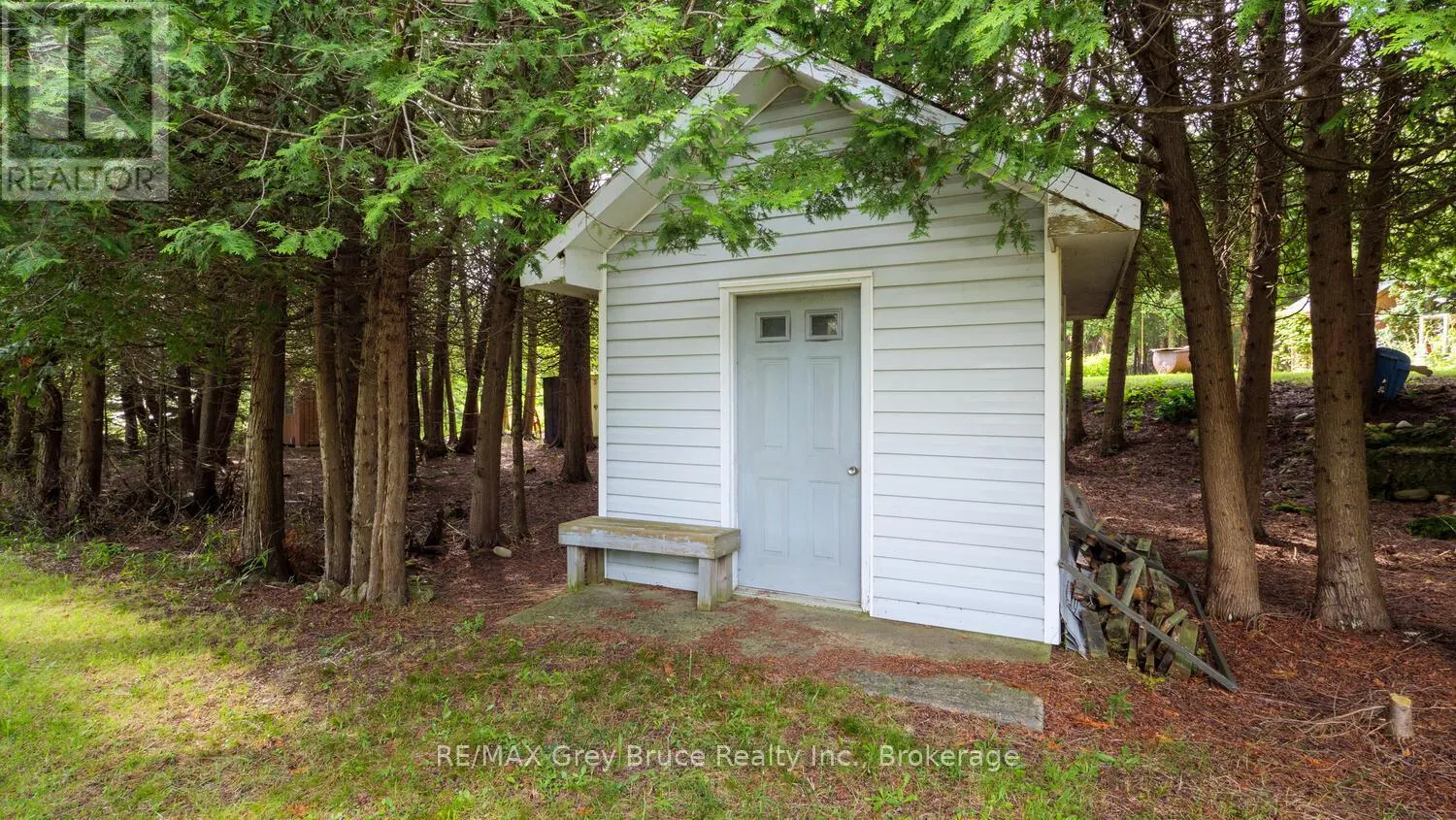 952 DORCAS BAY ROAD