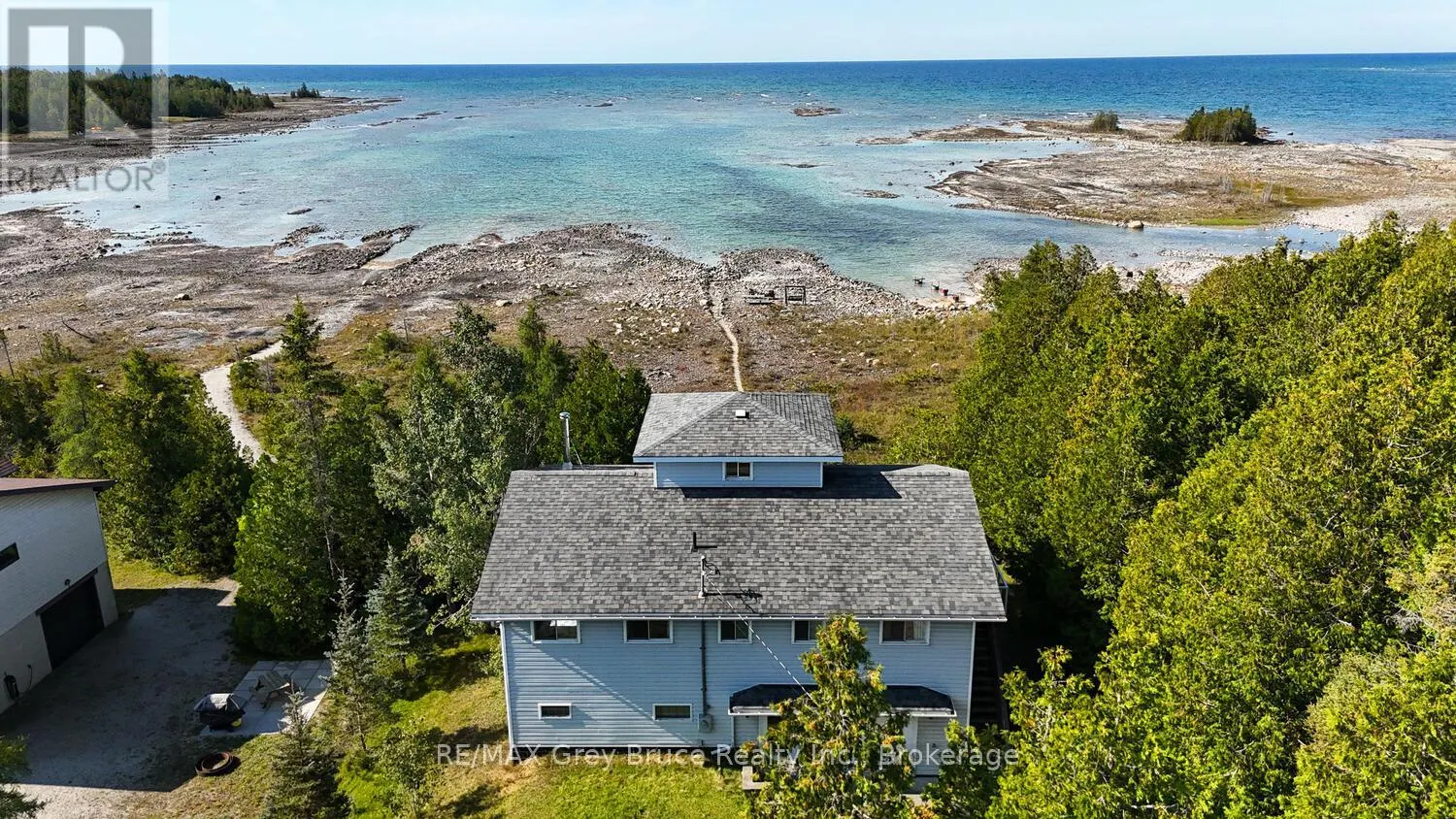 952 DORCAS BAY ROAD