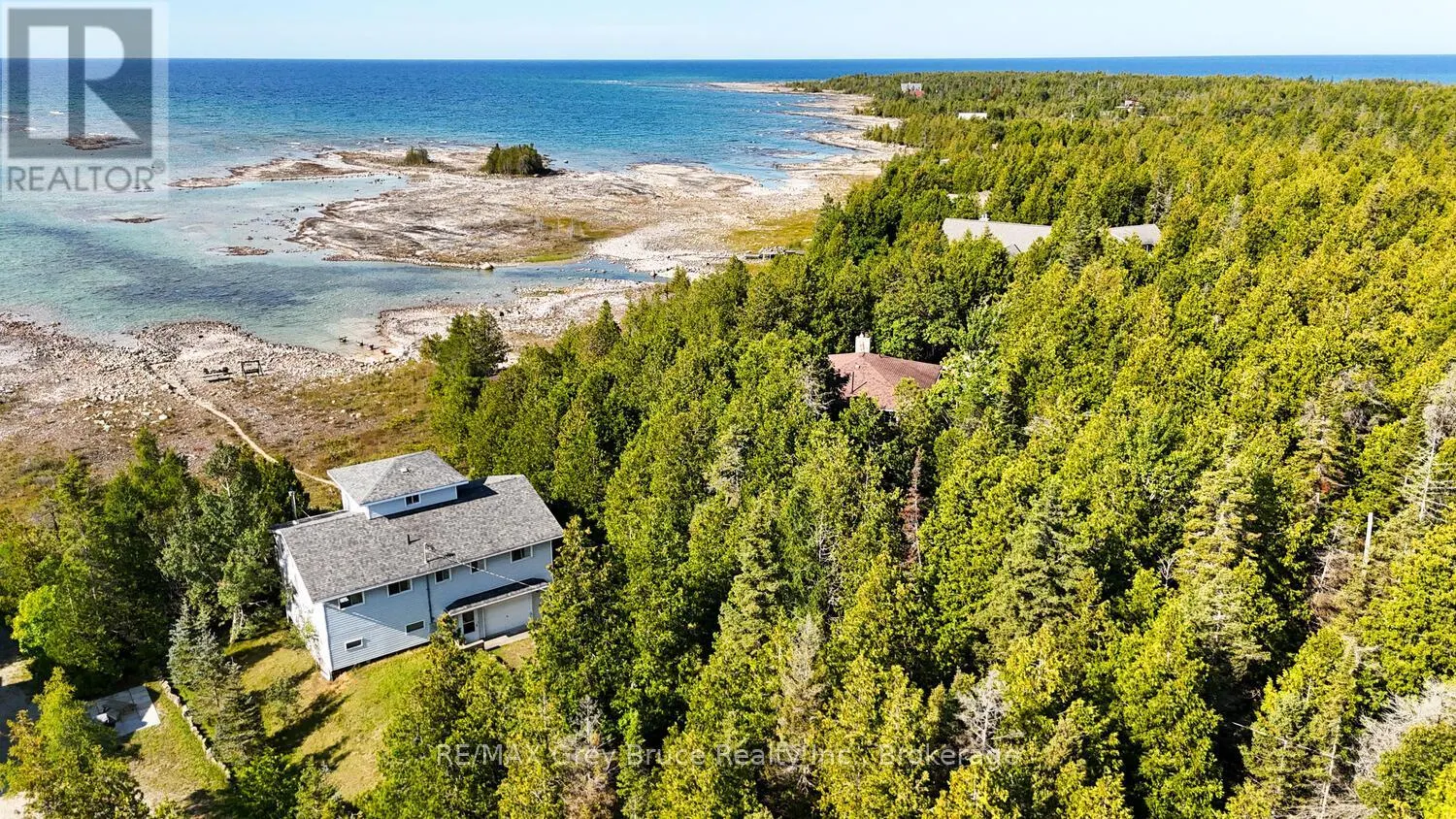 952 DORCAS BAY ROAD