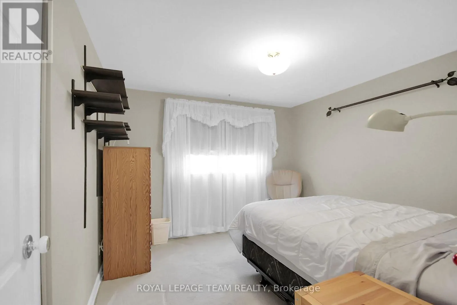 962 DYNES ROAD
