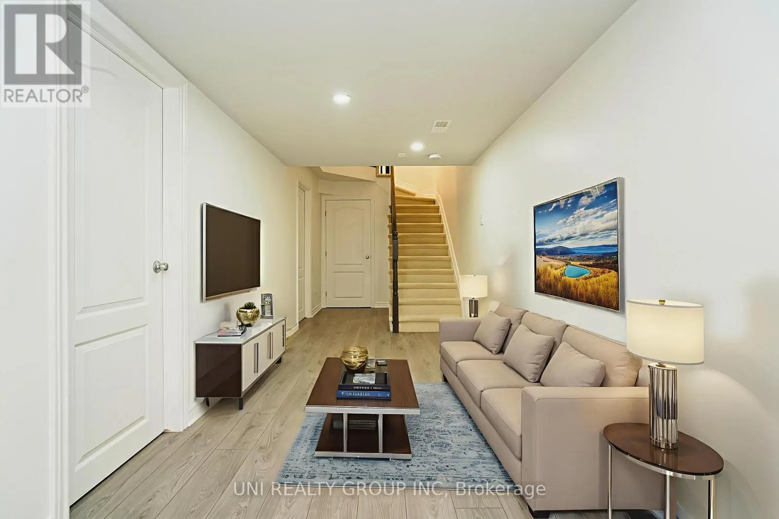 180 HIGHBURY PARK DRIVE