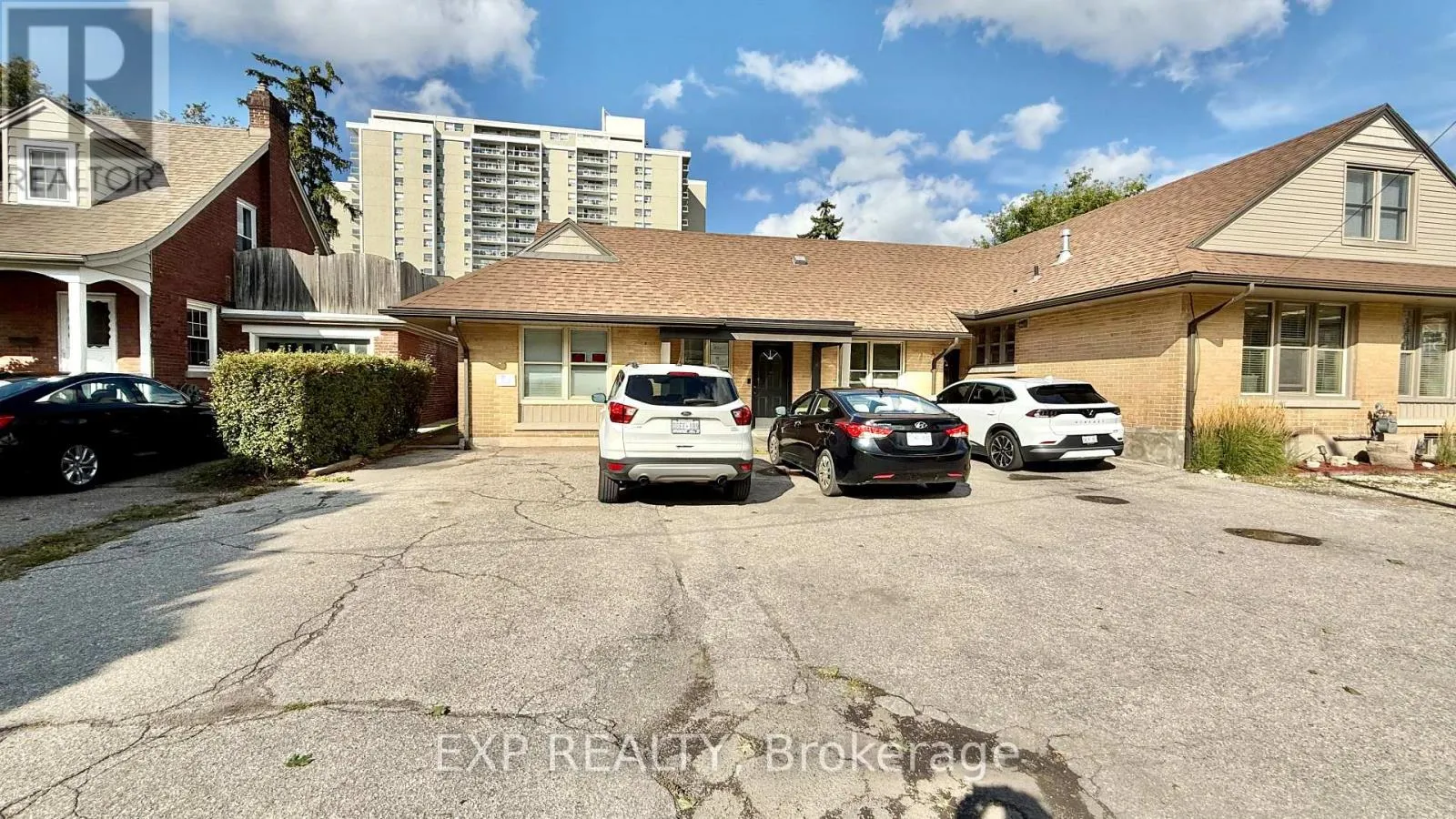74 QUEEN STREET N