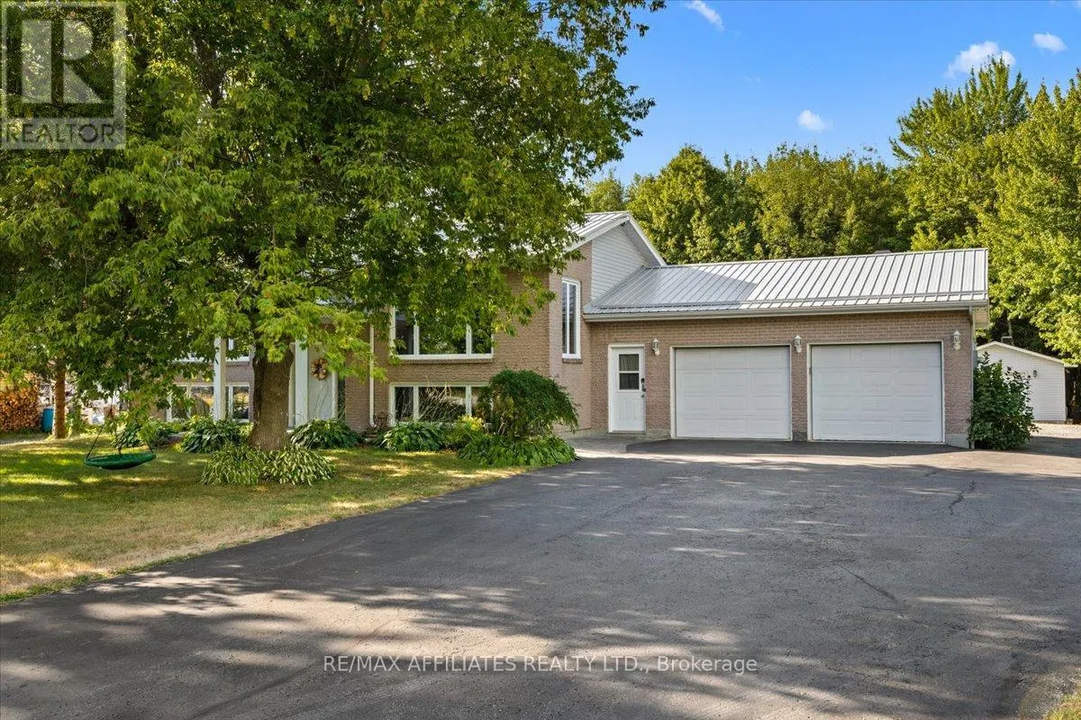 2144 ROUTE 500 ROAD W