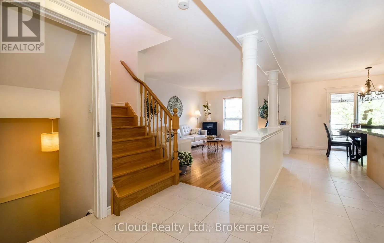 105 HAMPSON CRESCENT