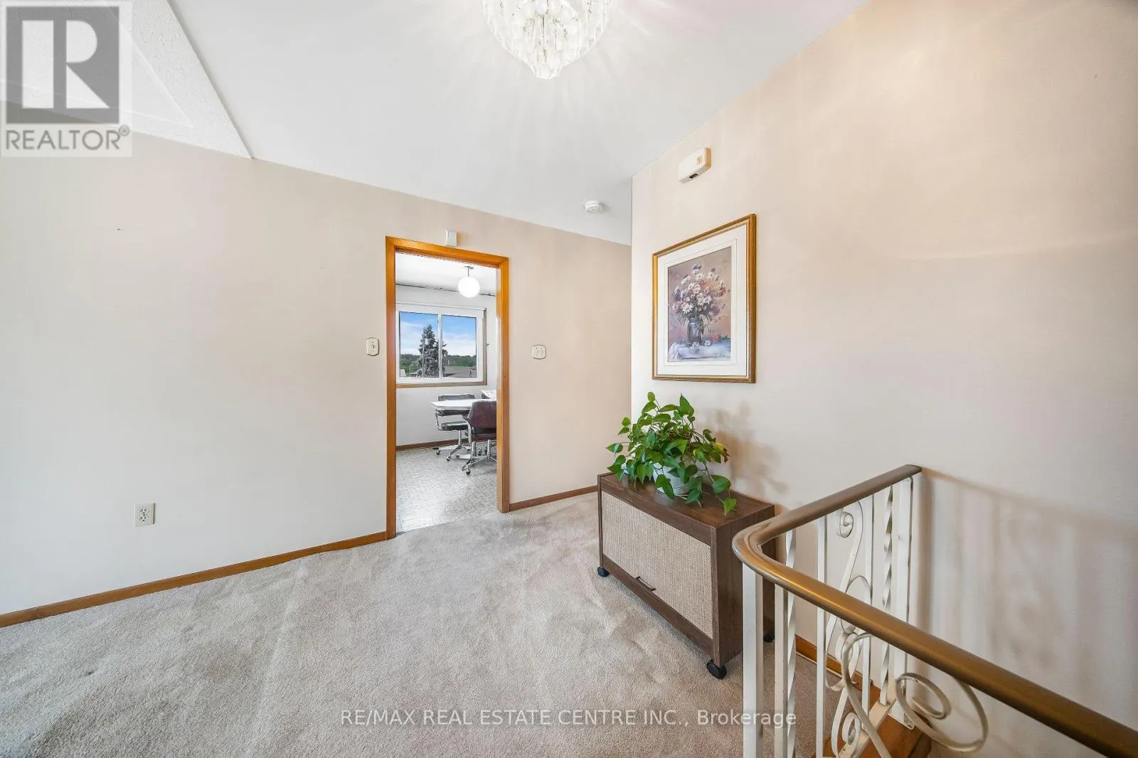 103 FOREST HILL CRESCENT