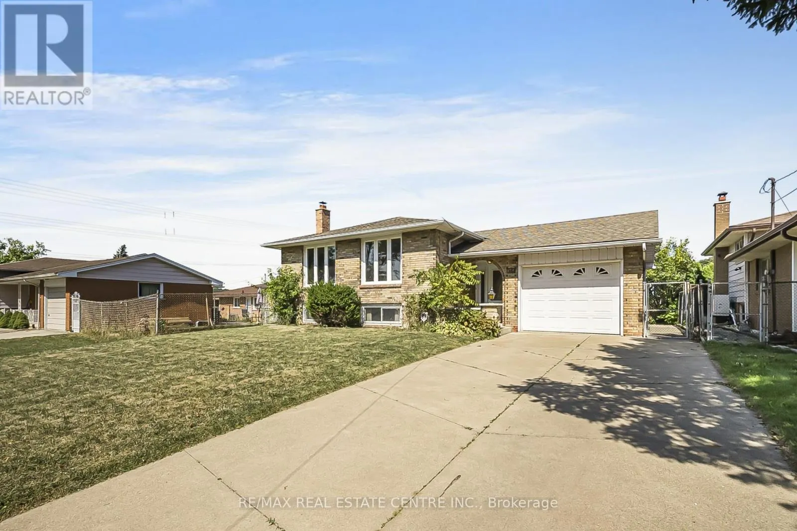 103 FOREST HILL CRESCENT