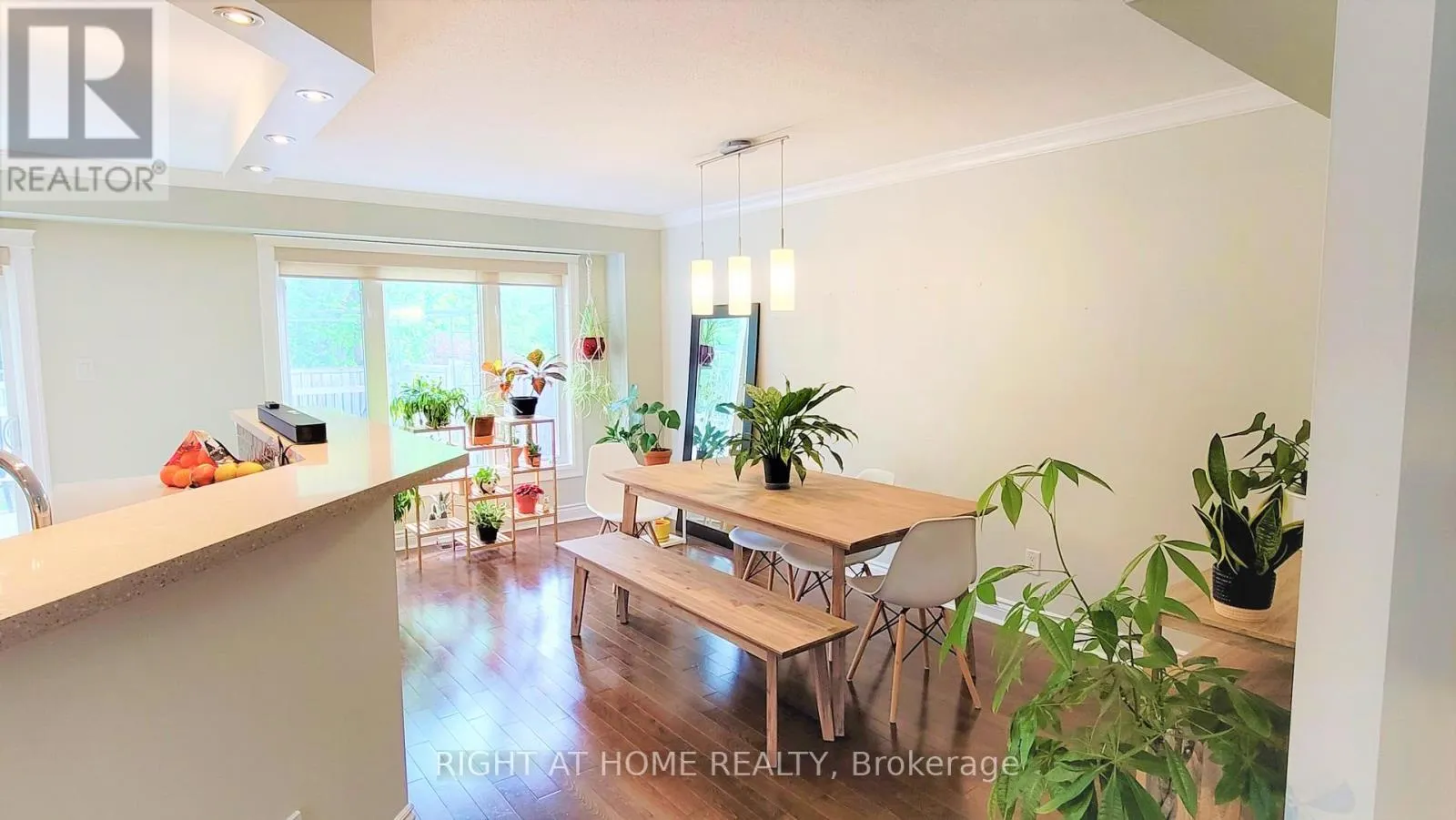 542 ABERFOYLE CIRCLE