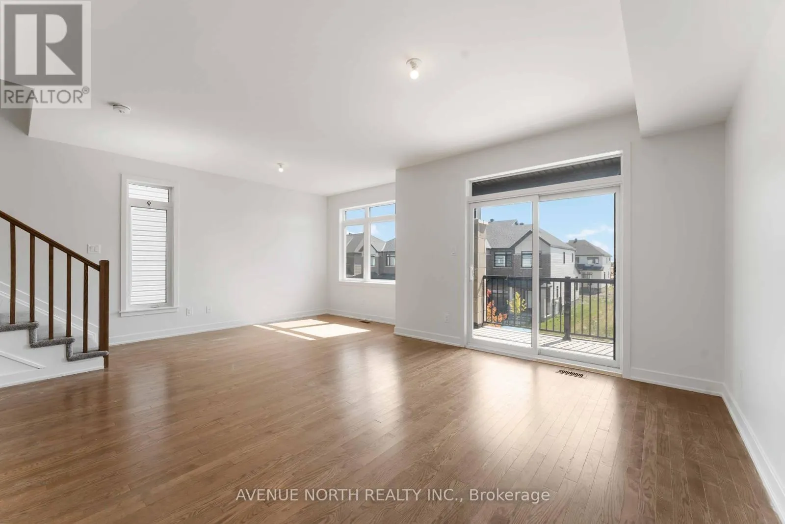 870 ANCIANO CRESCENT