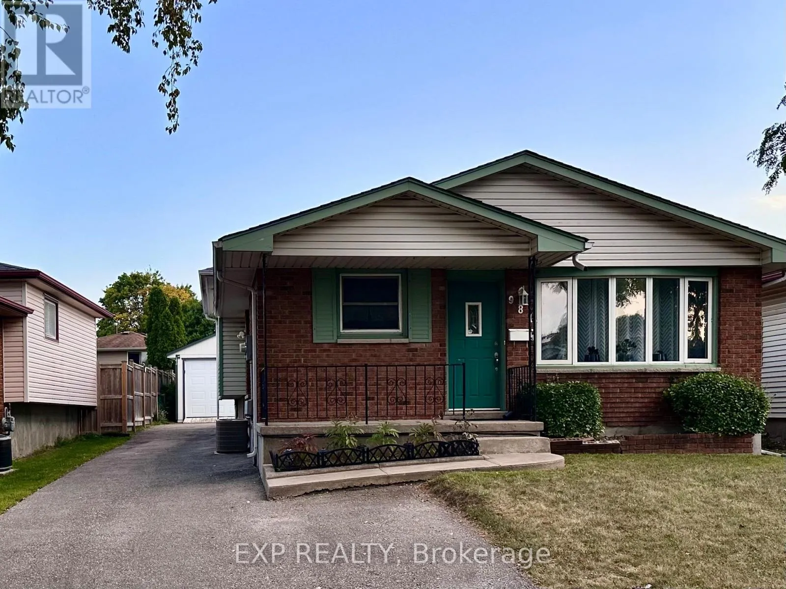 981 JALNA BOULEVARD