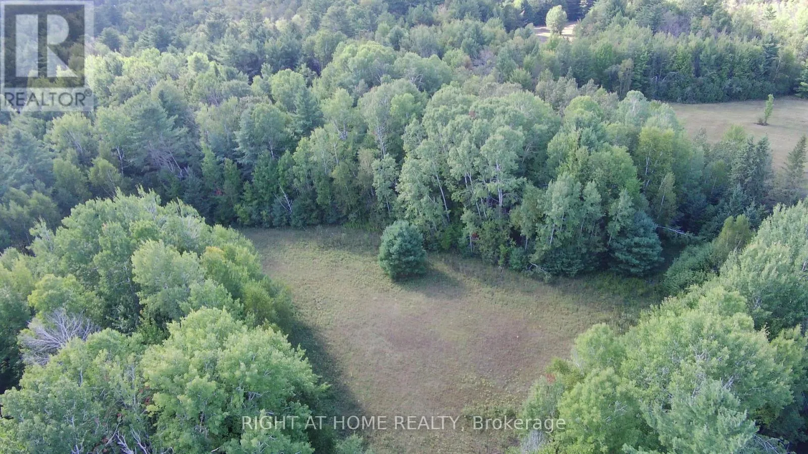 326 CALABOGIE ROAD