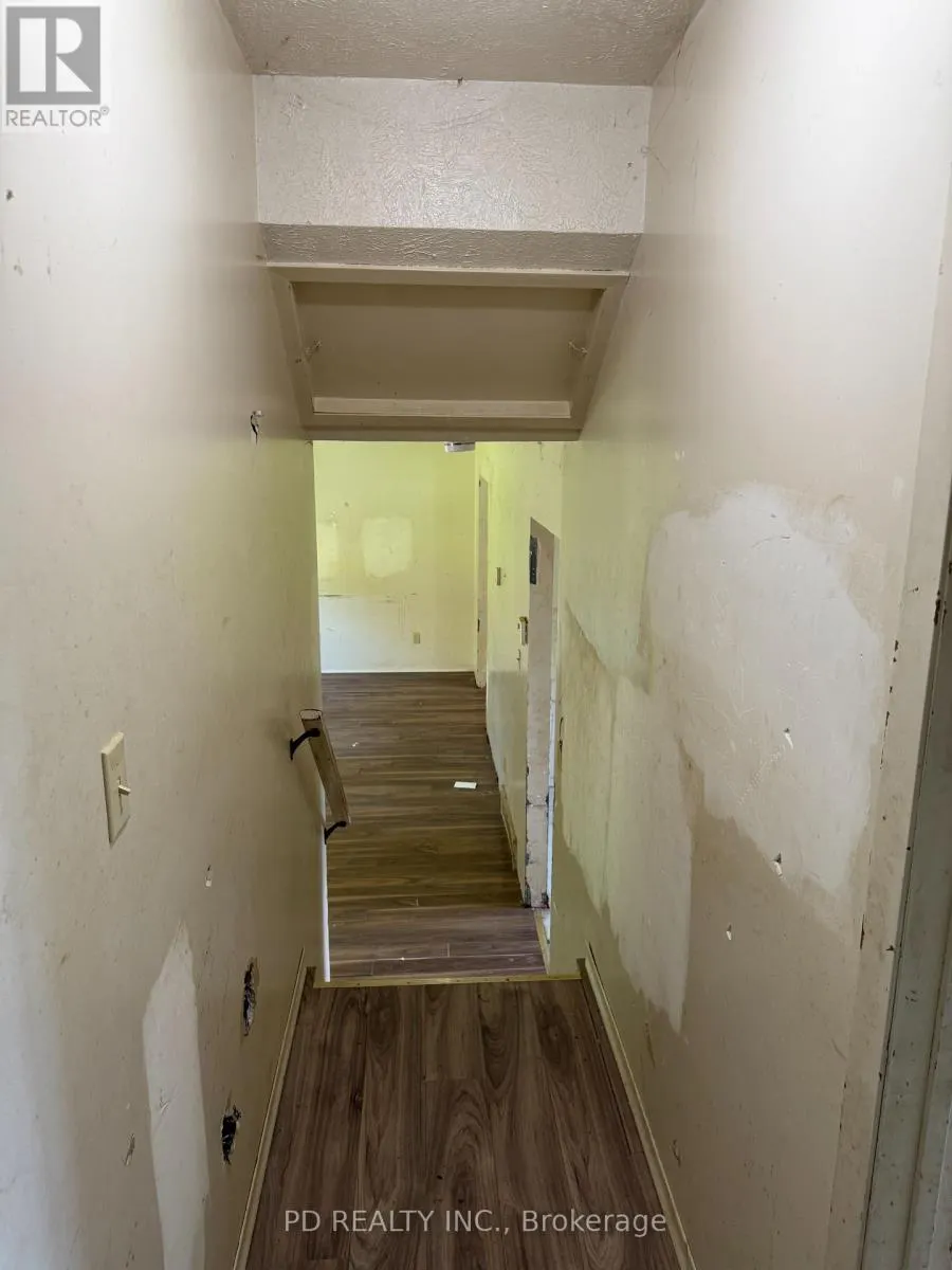 371 FIRST STREET