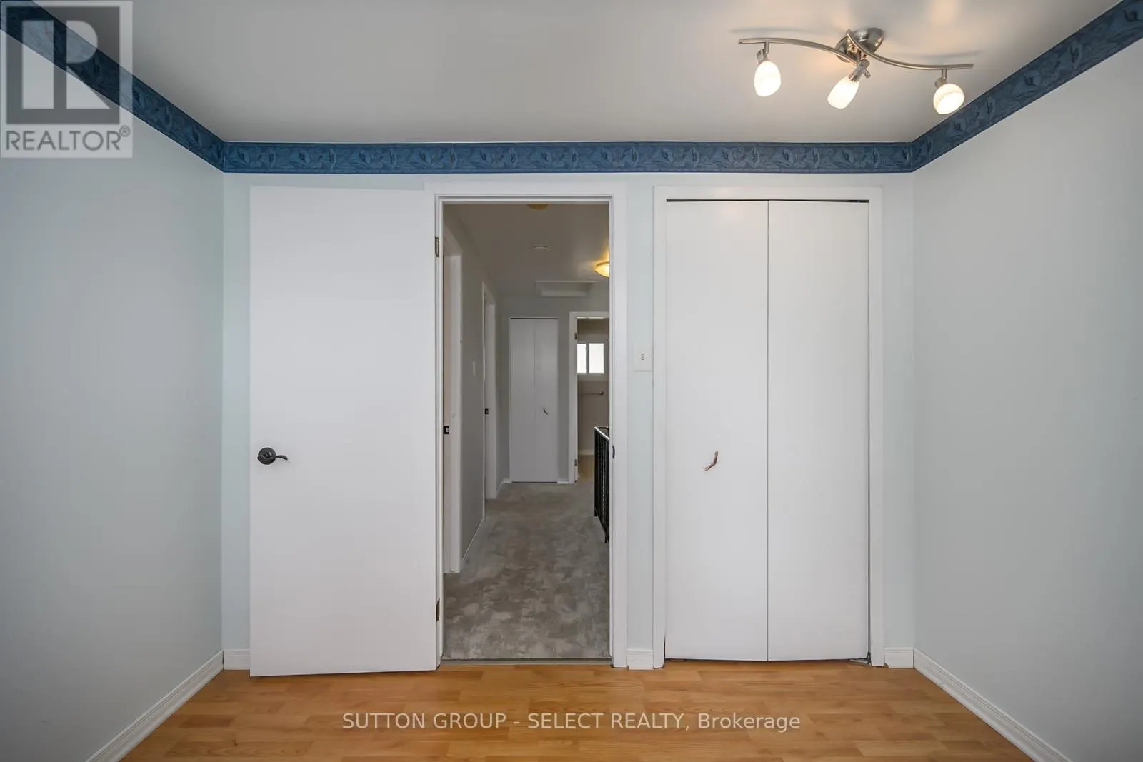 96 ELVIRA CRESCENT