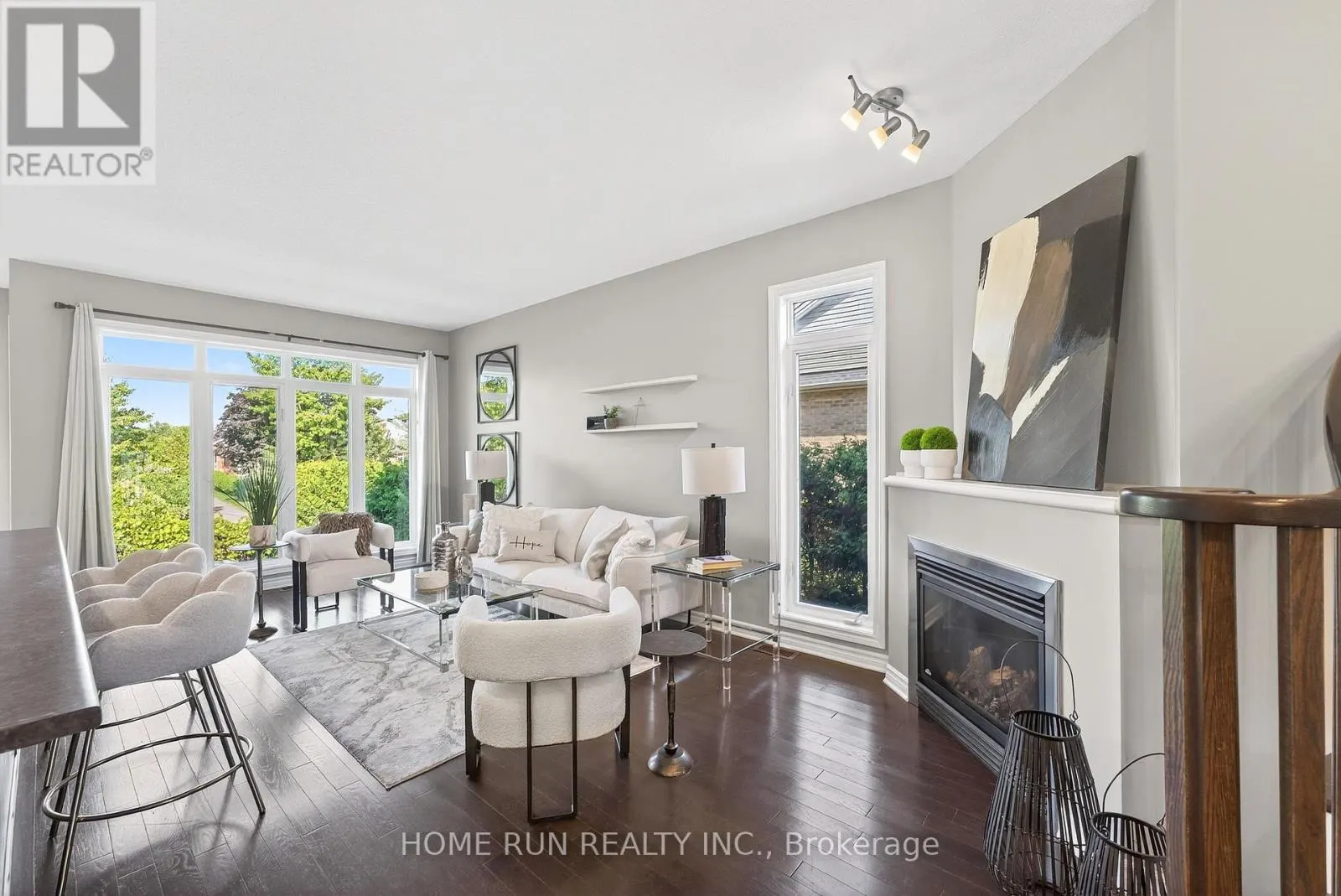 140 KINGHAVEN CRESCENT