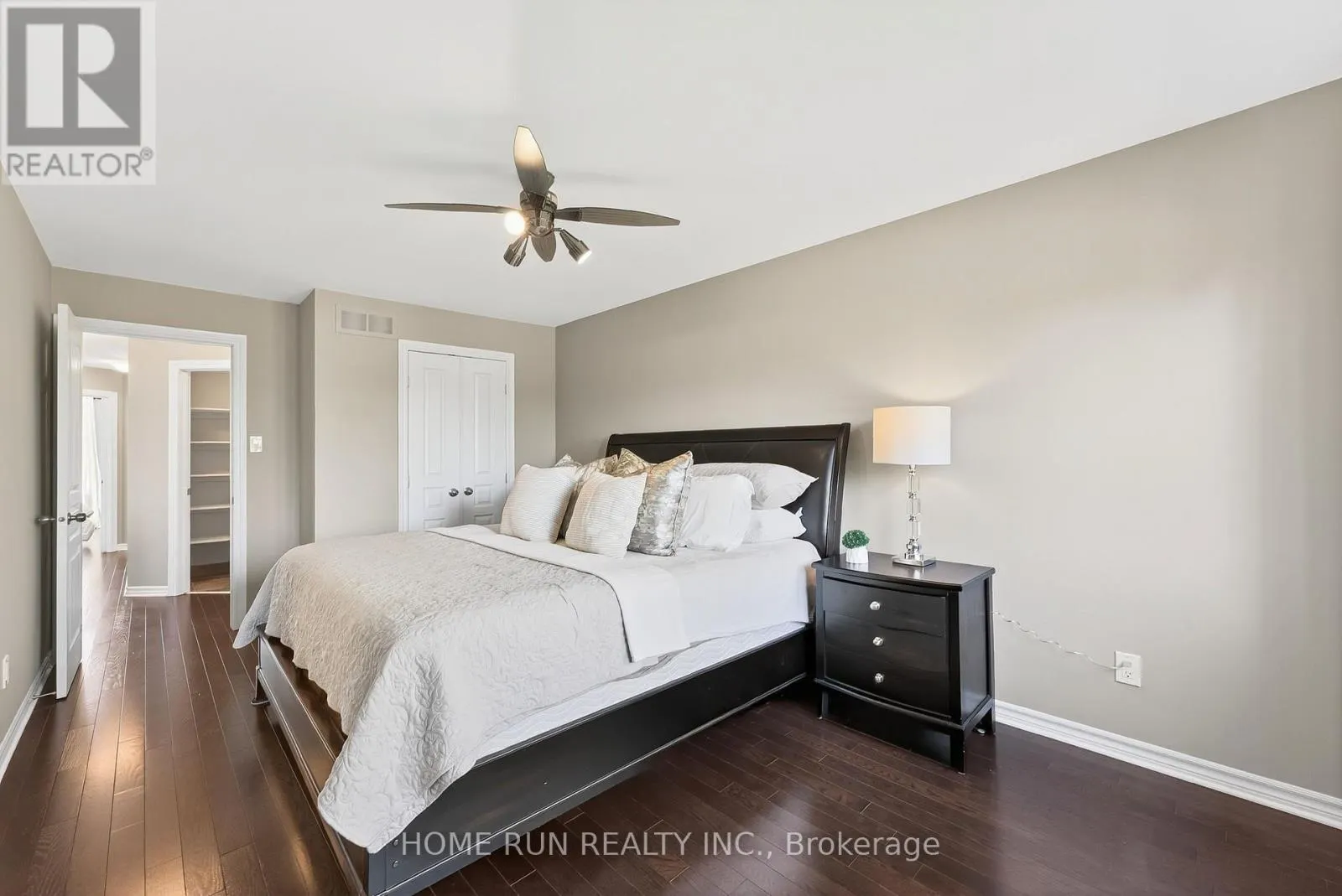 140 KINGHAVEN CRESCENT