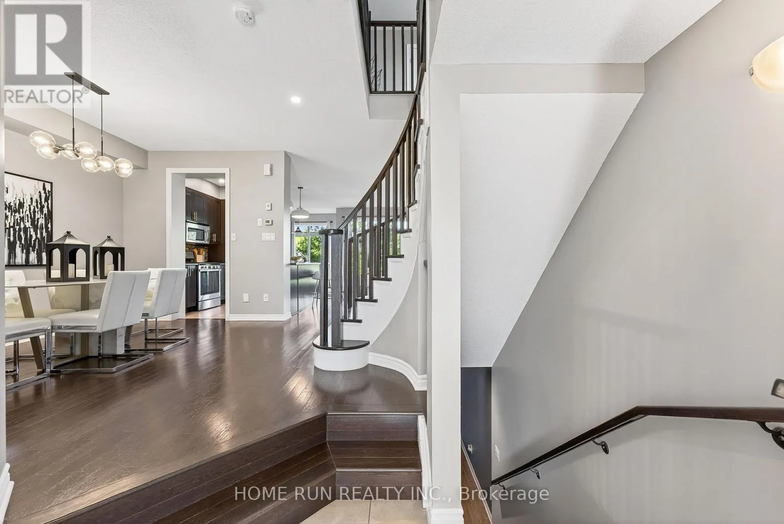 140 KINGHAVEN CRESCENT