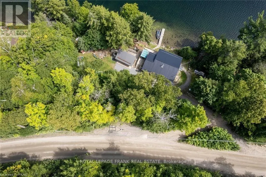 1758 PAPINEAU LAKE ROAD