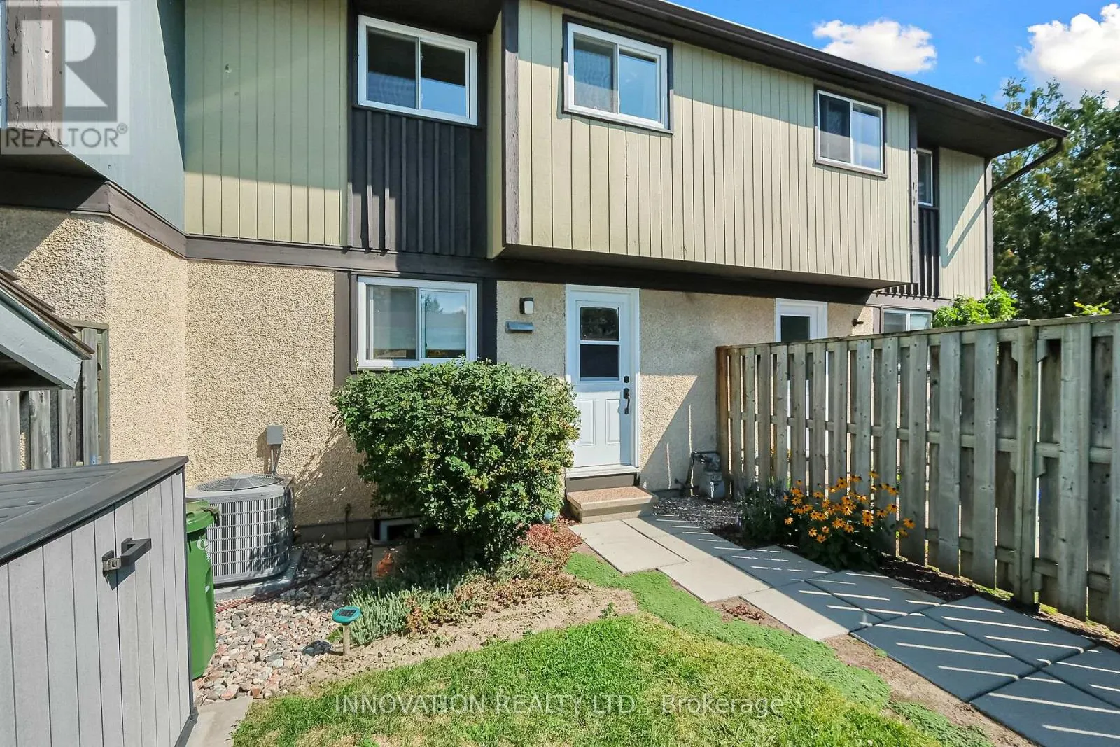 60 - 6247 SUNDOWN CRESCENT