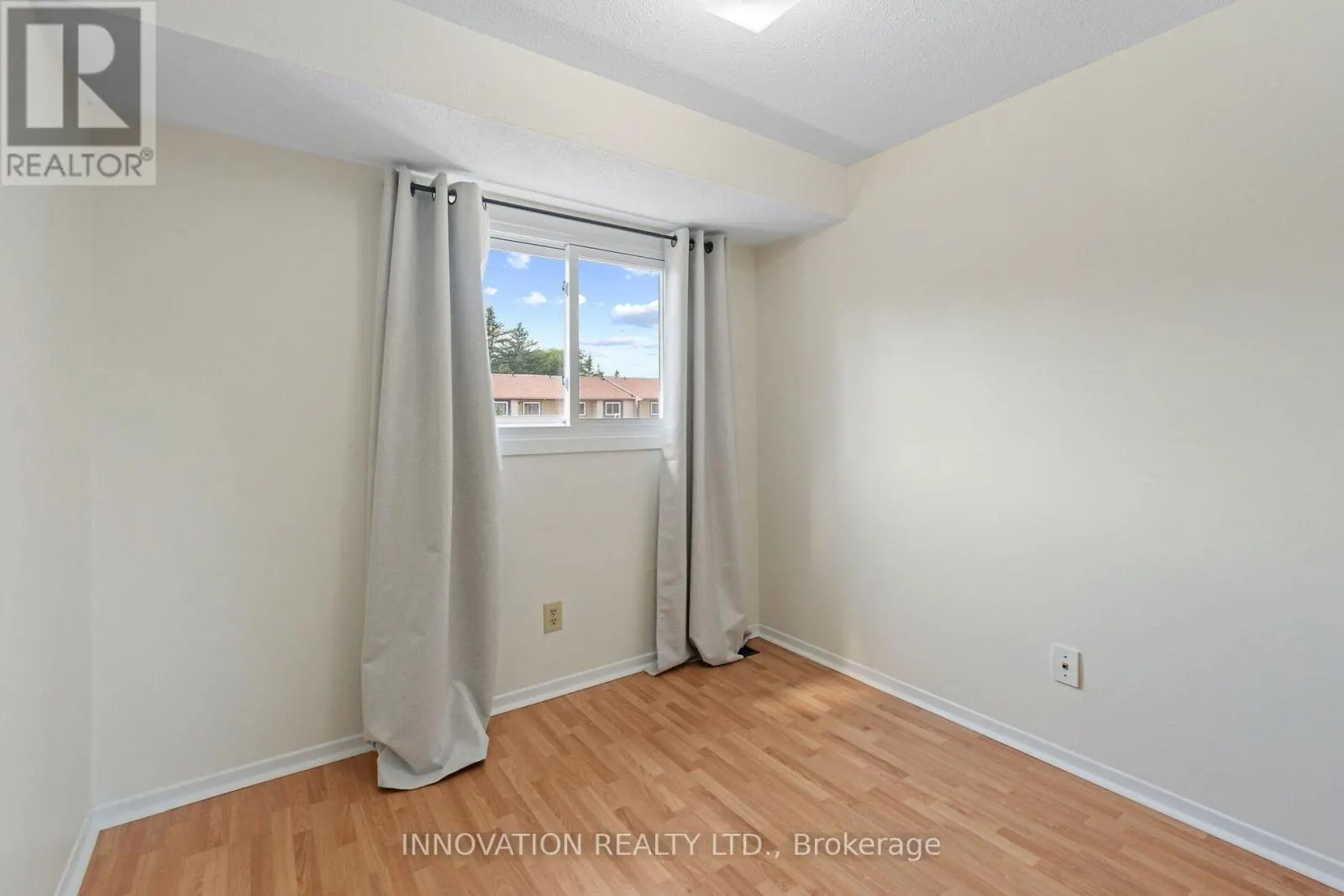 60 - 6247 SUNDOWN CRESCENT