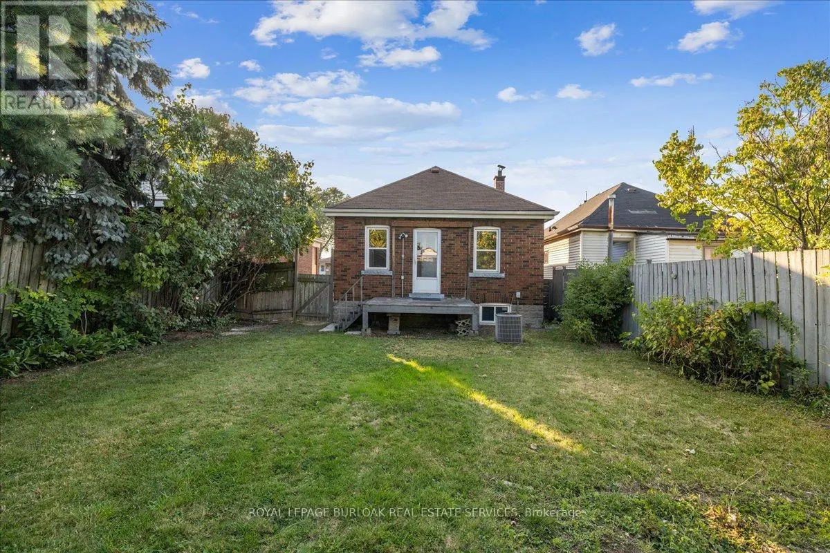 42 MARTIMAS AVENUE