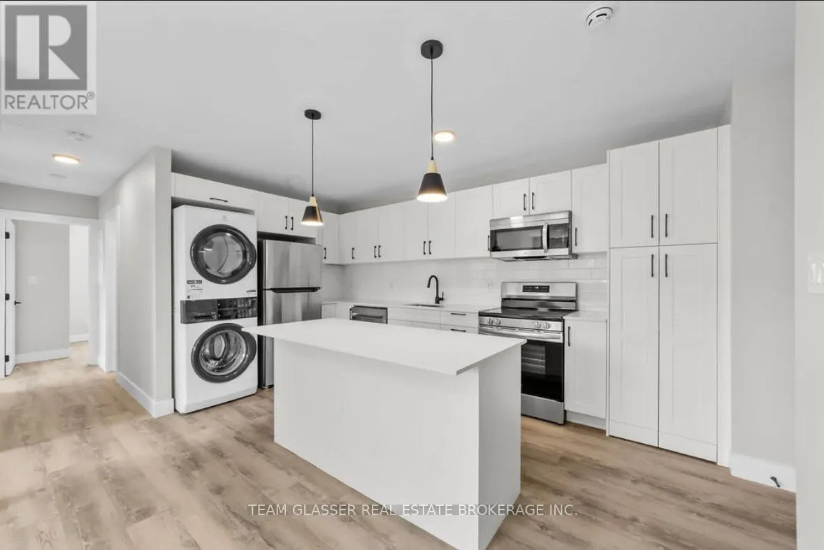 13 - 400 SCENIC DRIVE, #13