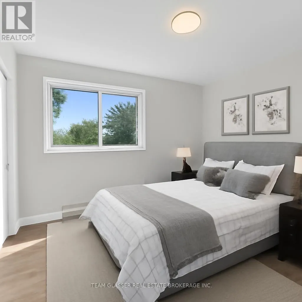 13 - 400 SCENIC DRIVE, #13