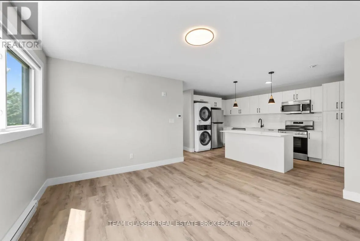13 - 400 SCENIC DRIVE, #13