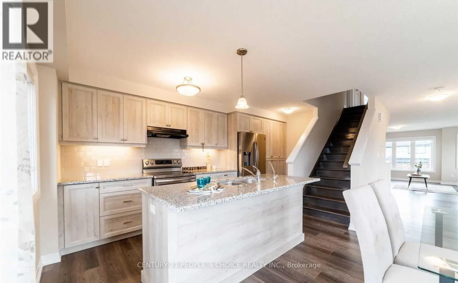 122 MONARCH WOODS DRIVE