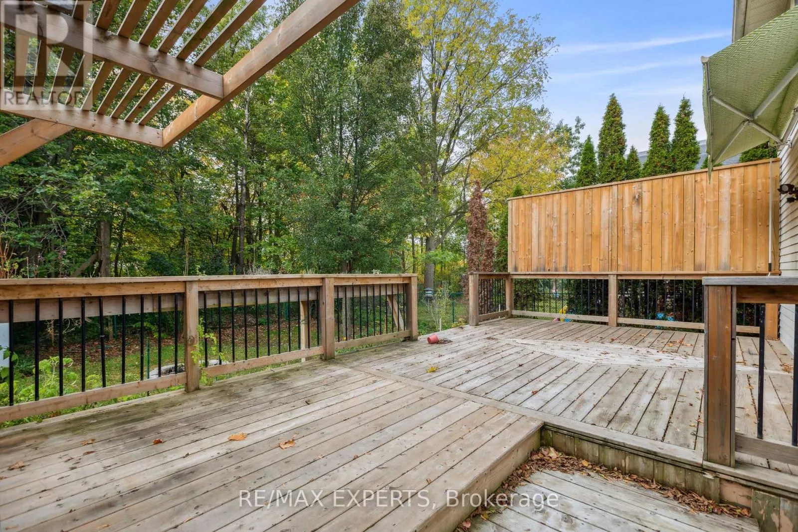 418 WOODS LANE