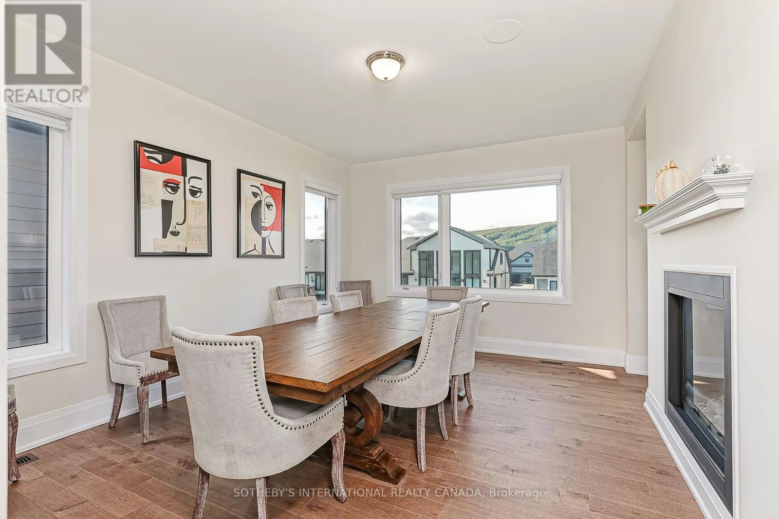 103 STONELEIGH DRIVE
