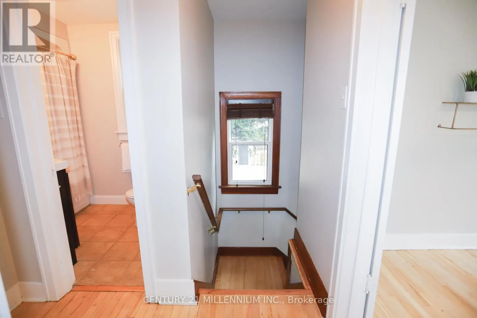 3 RIVERVIEW AVENUE