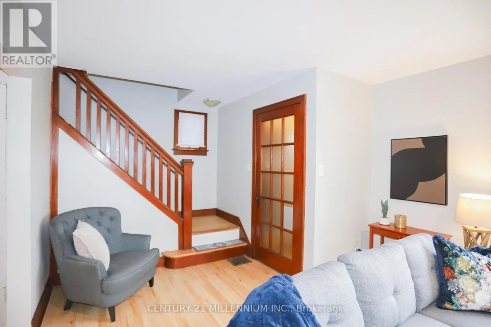 3 RIVERVIEW AVENUE