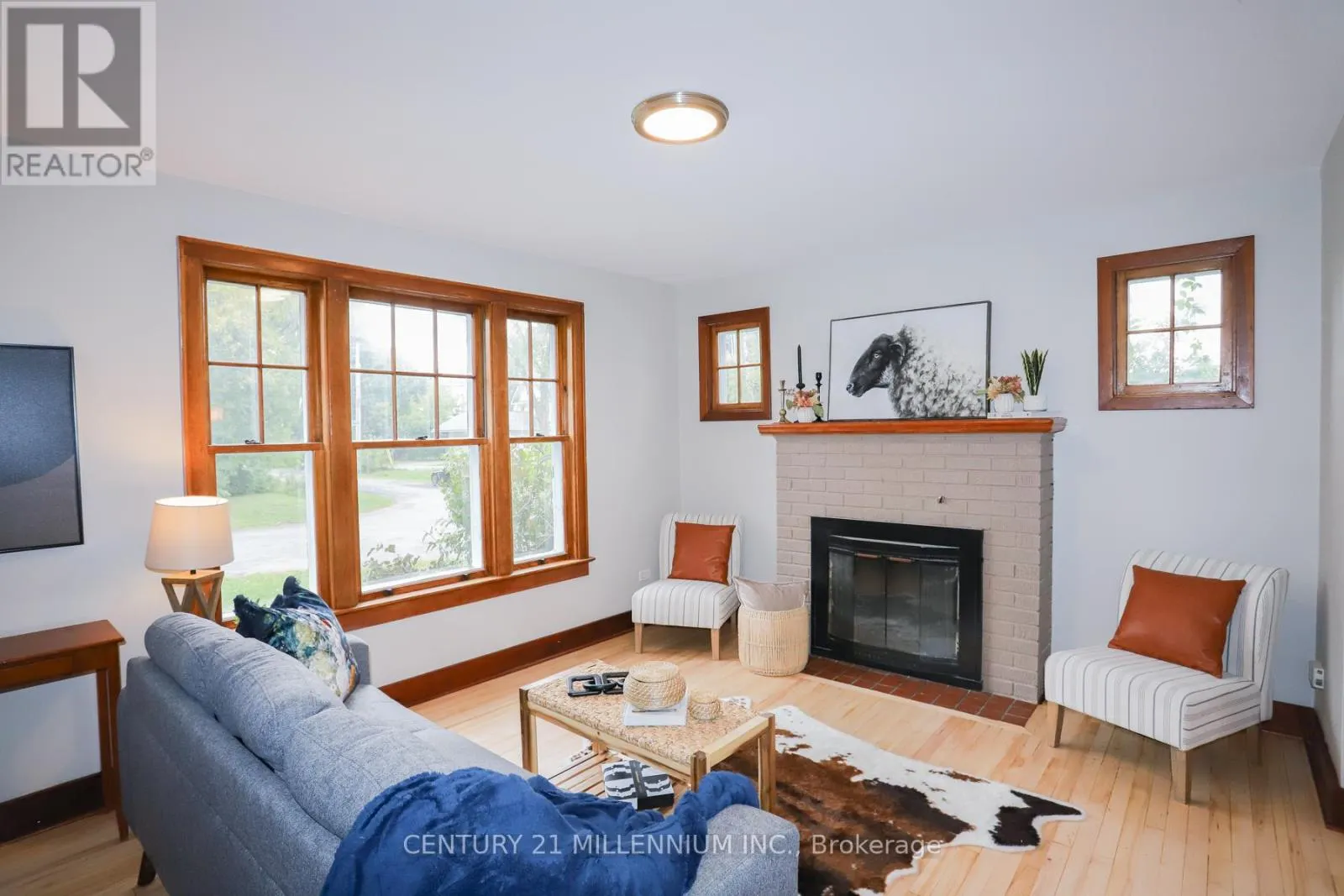 3 RIVERVIEW AVENUE
