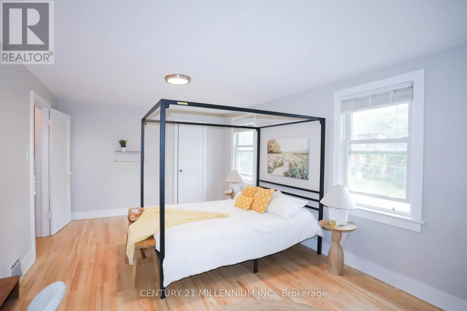 3 RIVERVIEW AVENUE