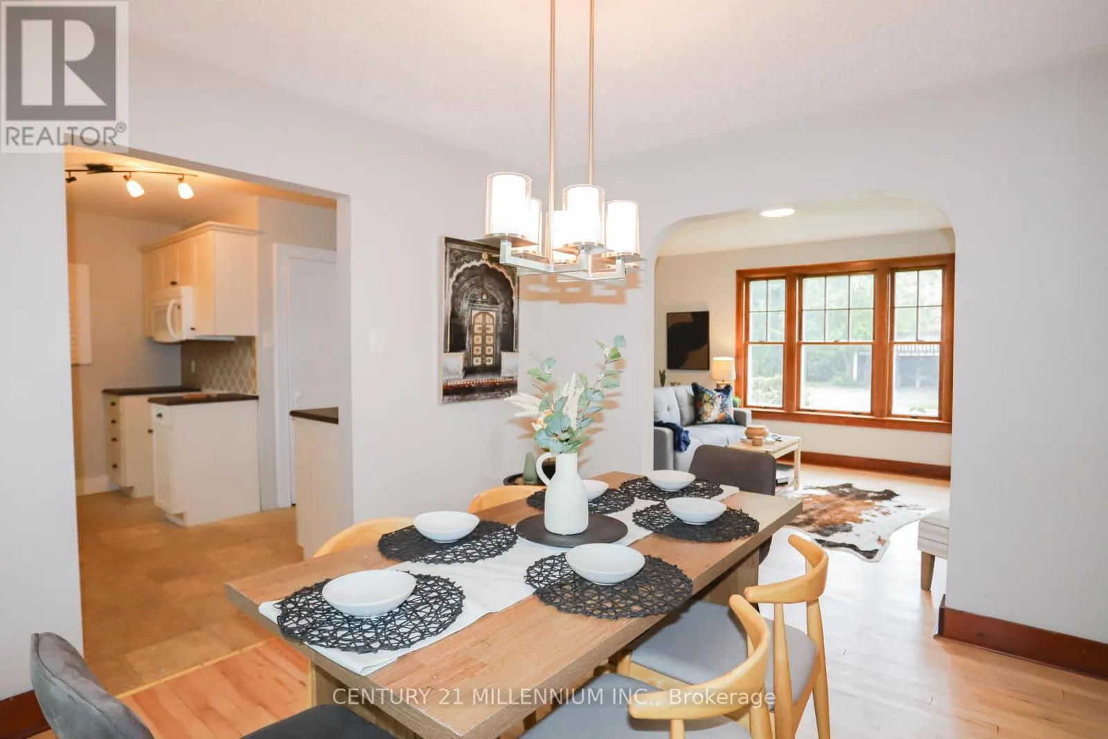 3 RIVERVIEW AVENUE