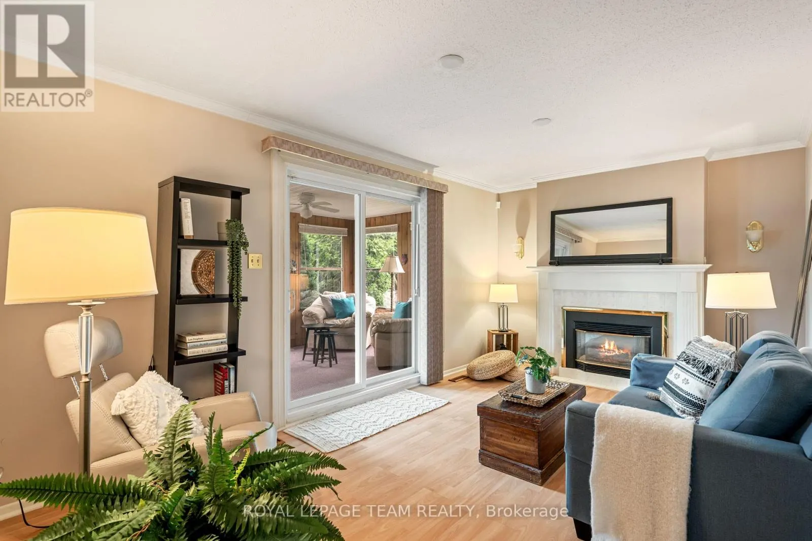 2128 HUBBARD CRESCENT